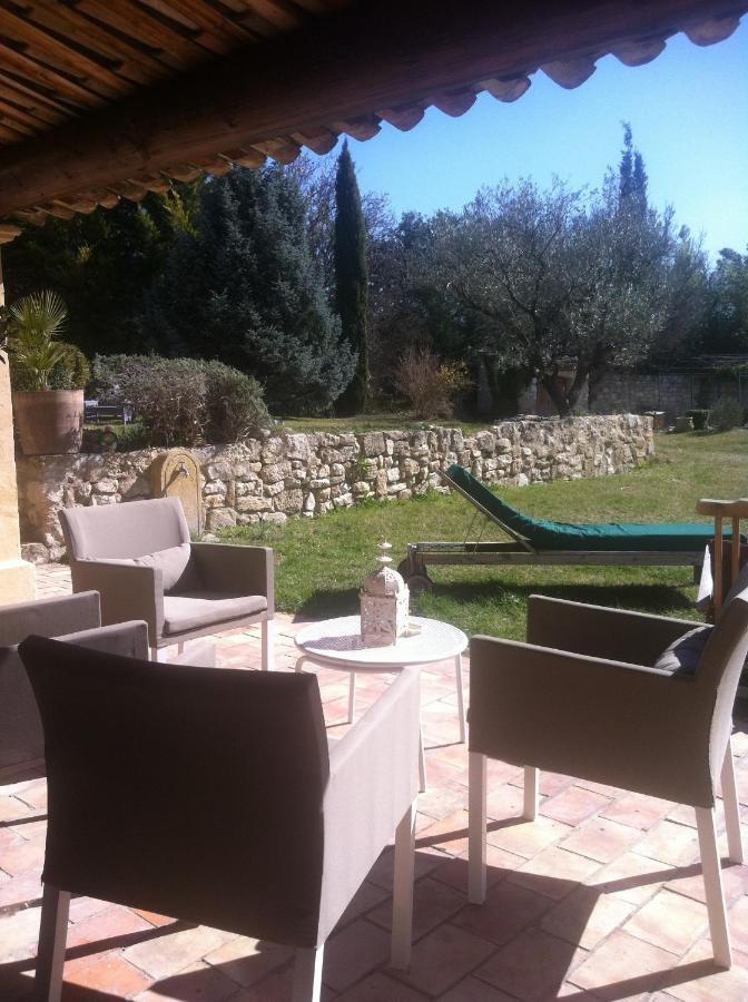 Gites de l olivier au Mas au Coeur de la Provence &SPA Saint-Cannat Chambre photo